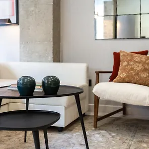 https://luxury-apartment-alcazaba.1costadelsol.com